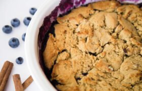 Snickerdoodle Blueberry Cobbler