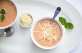 Creamy Tomato Basil Mascarpone Soup