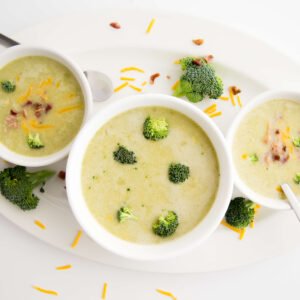 Instant Pot Cheddar Broccoli Soup