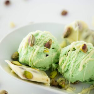 Pistachio White Chocolate Chunk Ice Cream