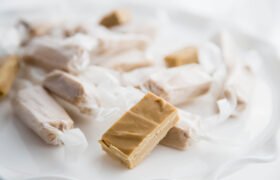 Root Beer Float Chews