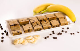 Banana Blondies with Chocolate Chips