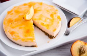 Ginger Peach Cheesecake