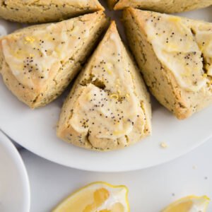 Lemon Poppyseed Scones