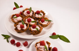 Raspberry Mascarpone Cookie Baskets