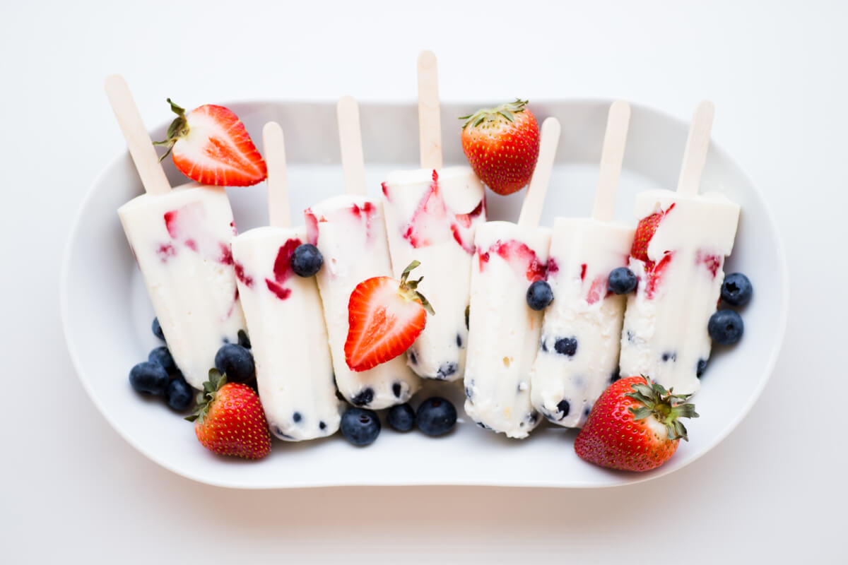 red white and blue ice pops
