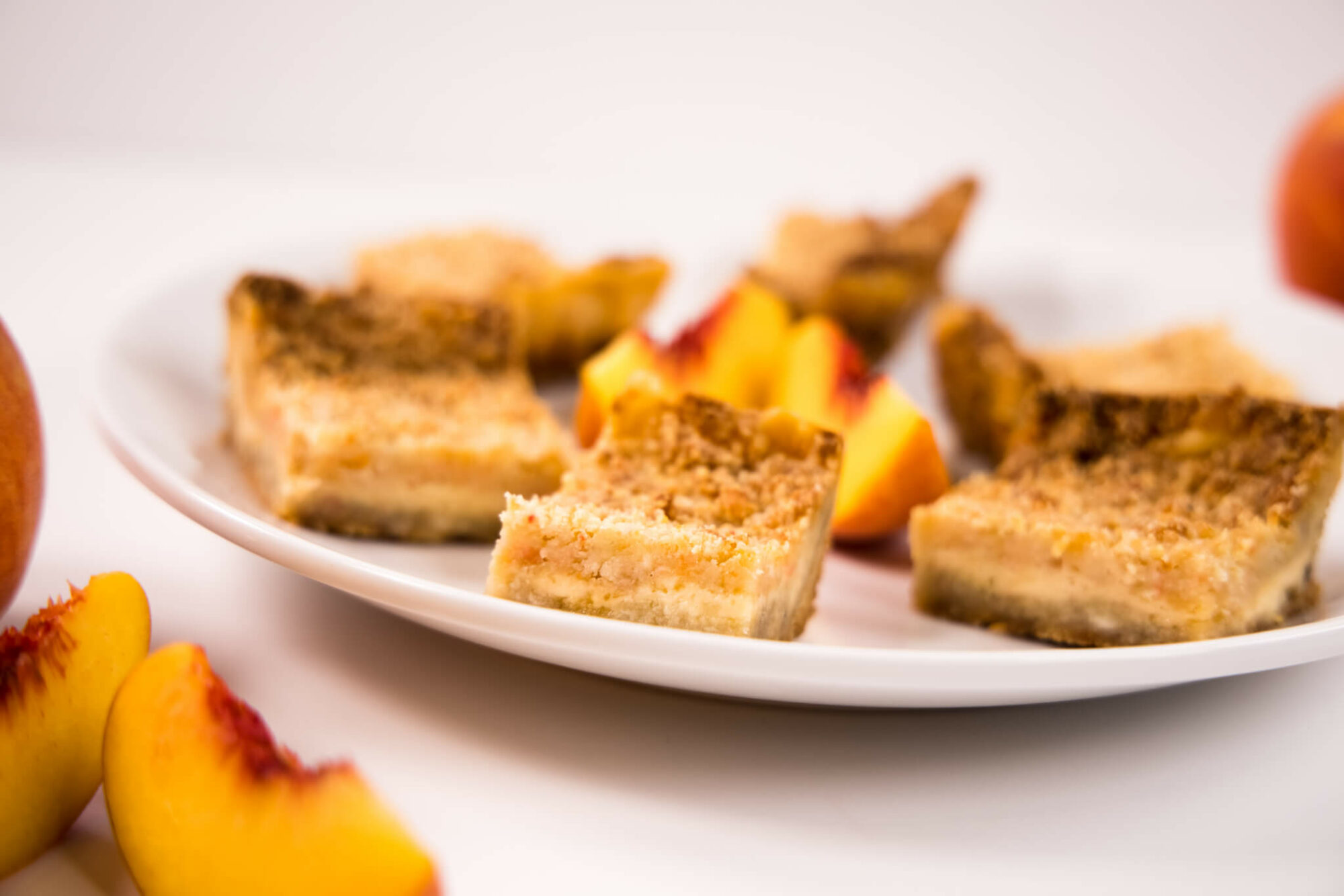 peaches and cream crumb bars- featuring peaches and cream keto chow