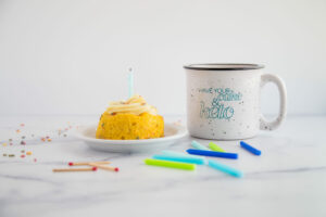 birthday mug cake