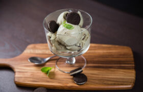 mint chocolate cookie ice cream