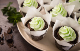 mint chocolate cupcakes