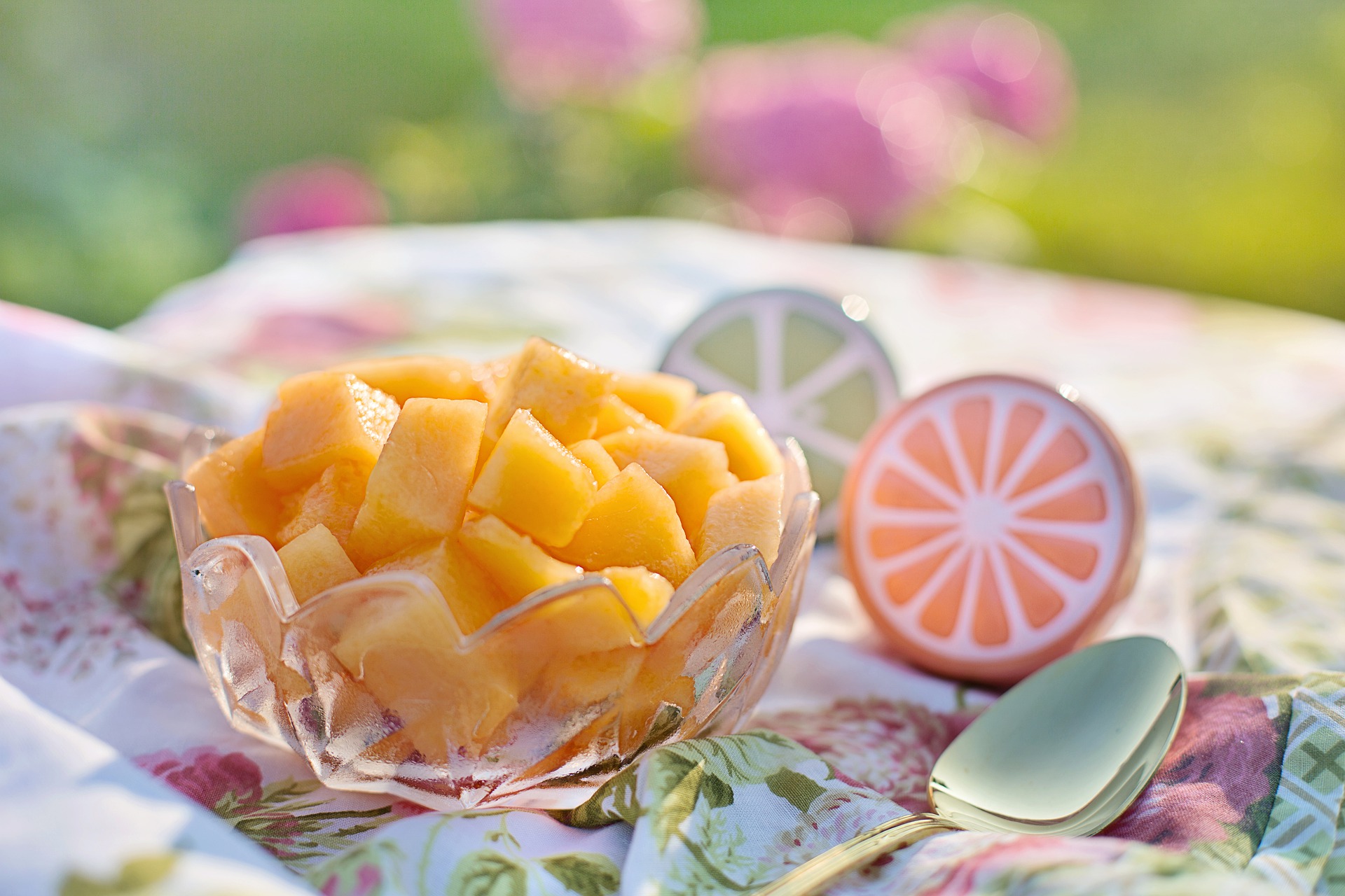 cantaloupe in a bowl