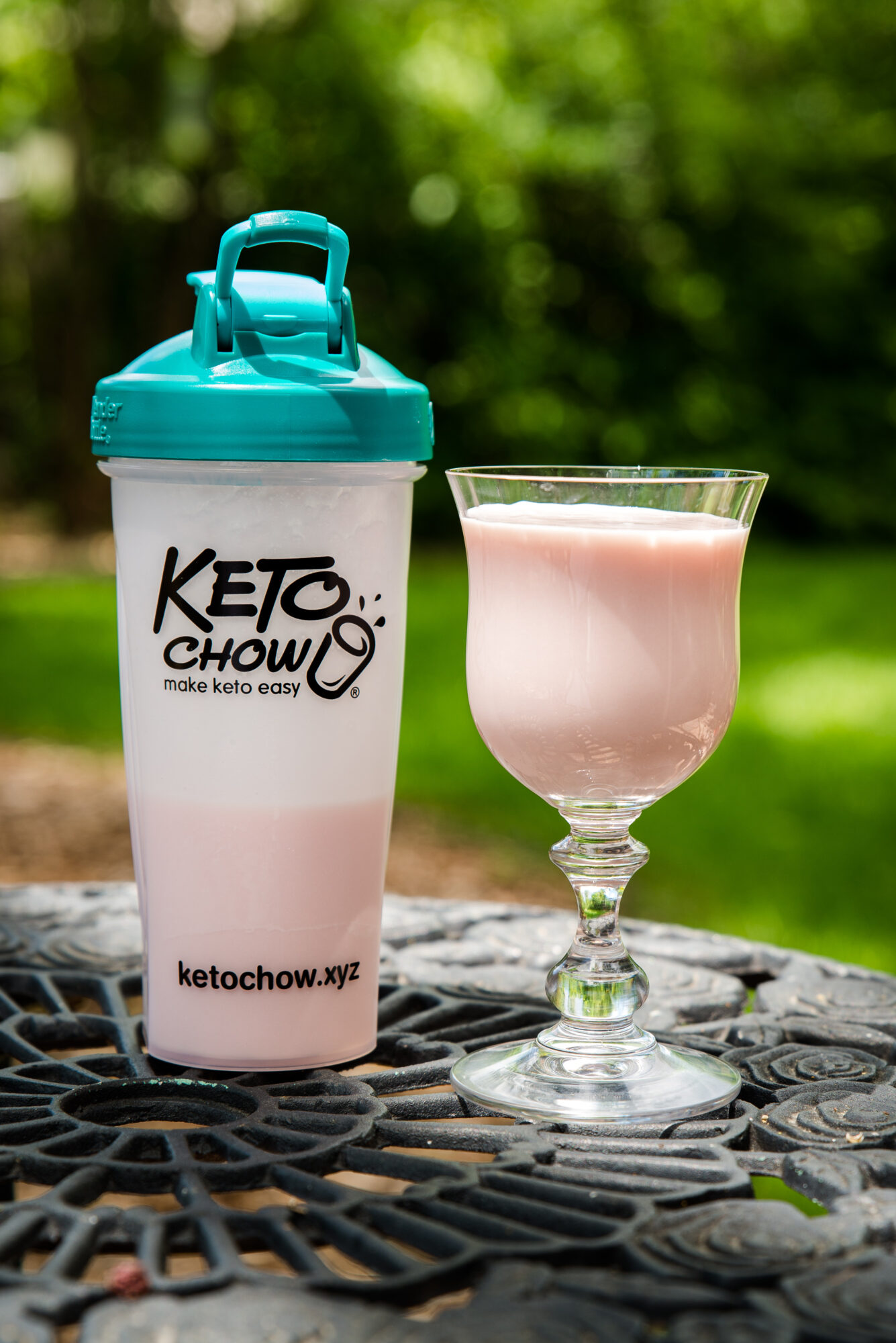 Keto Chow in fancy cup