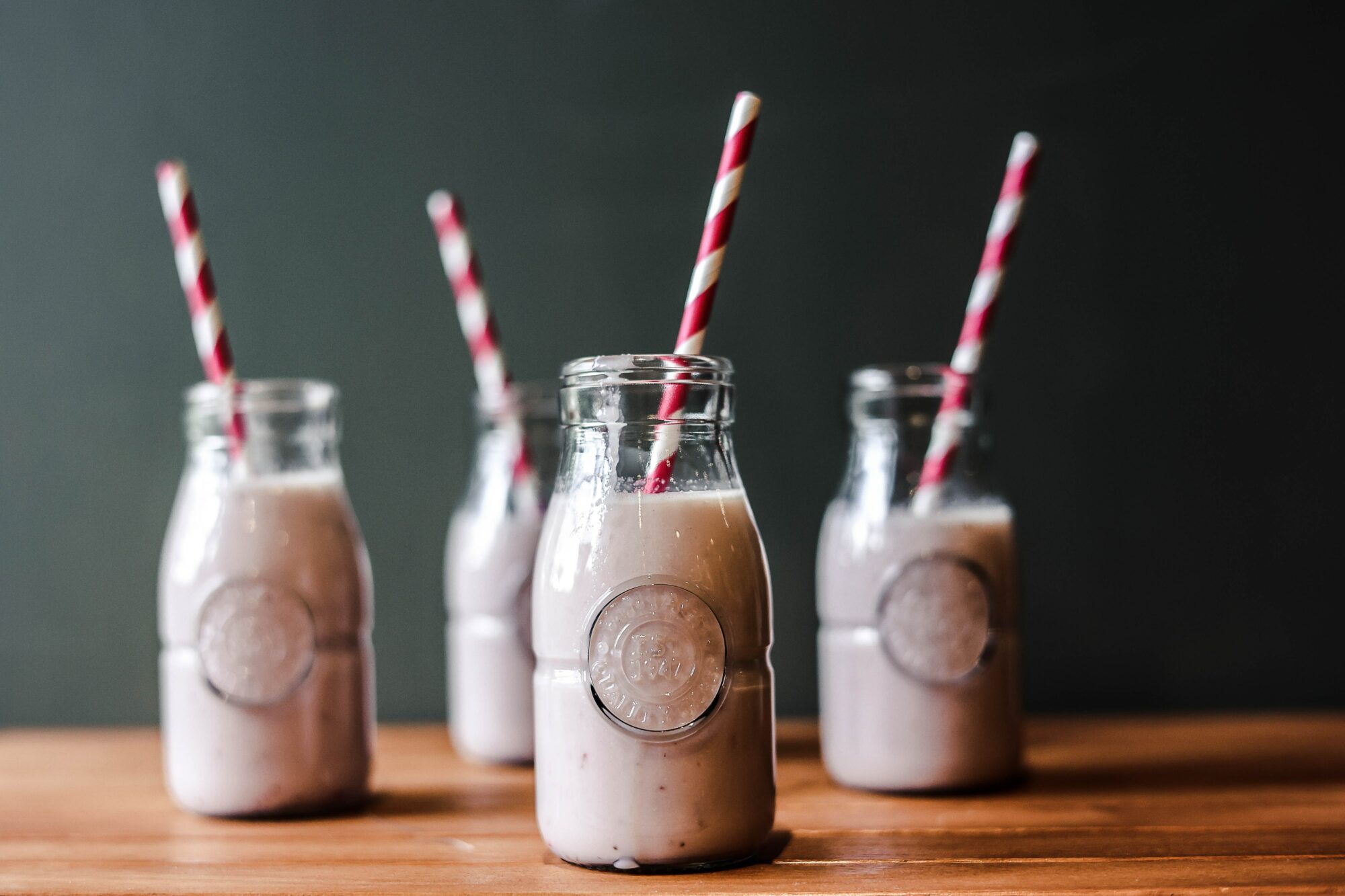 smoothies in jars