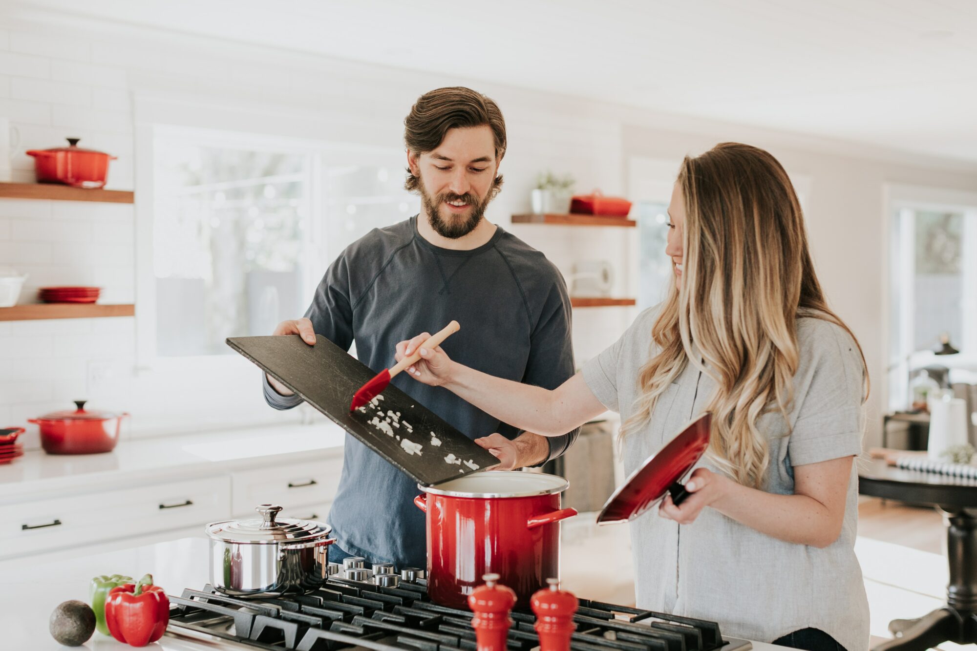 couple cooking