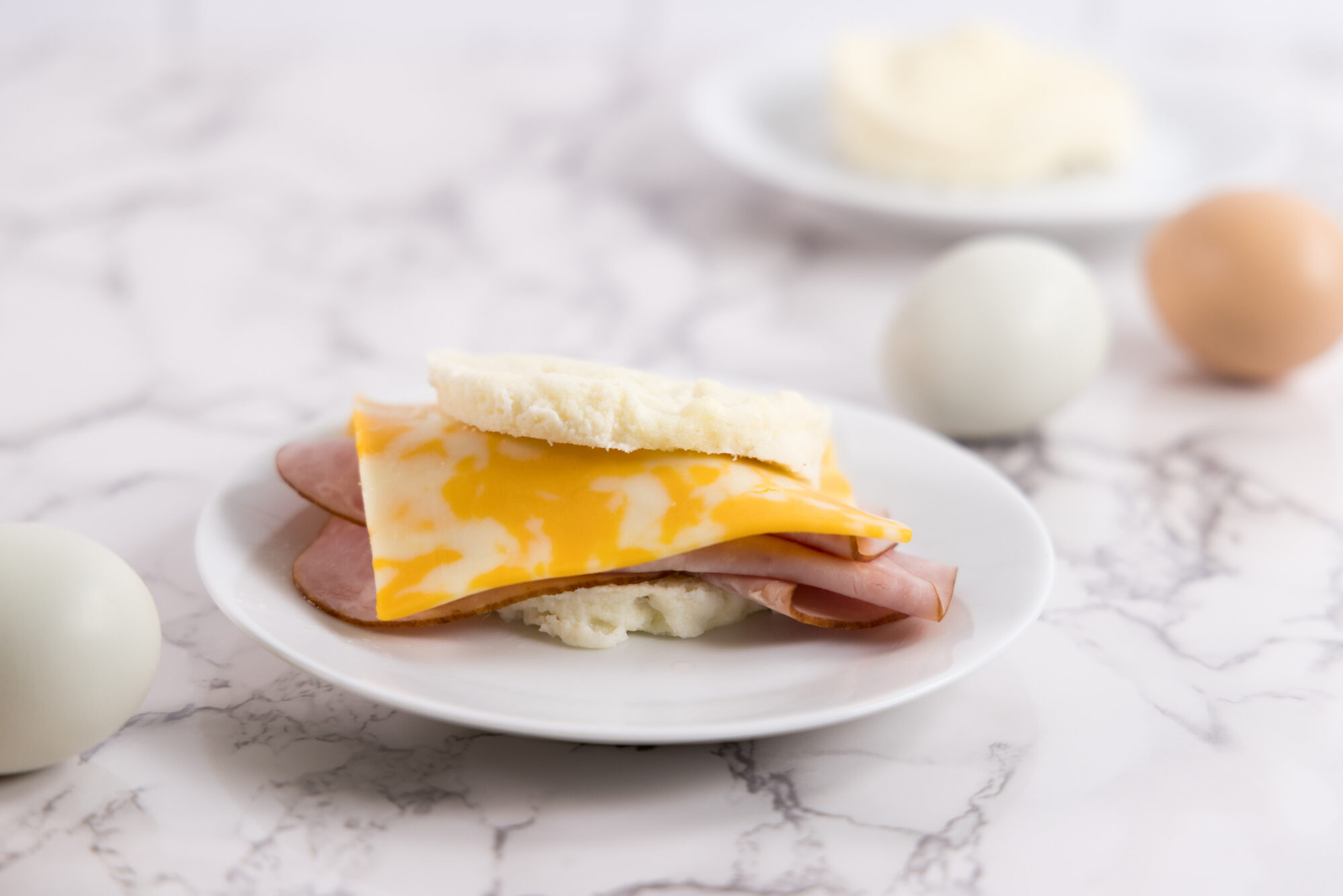 two-minute keto mug bread