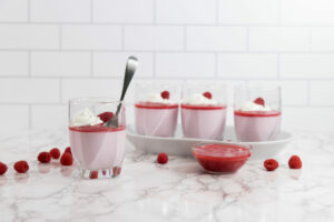 keto raspberry panna cotta