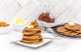 keto pumpkin pancakes